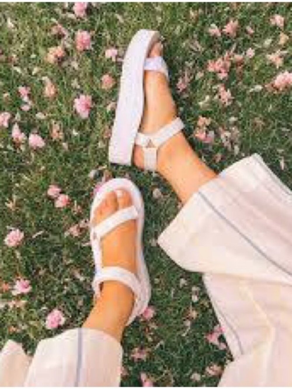 Teva Women's Flatform Universal Sandal Bright White size 10 - Picture 12 of 12